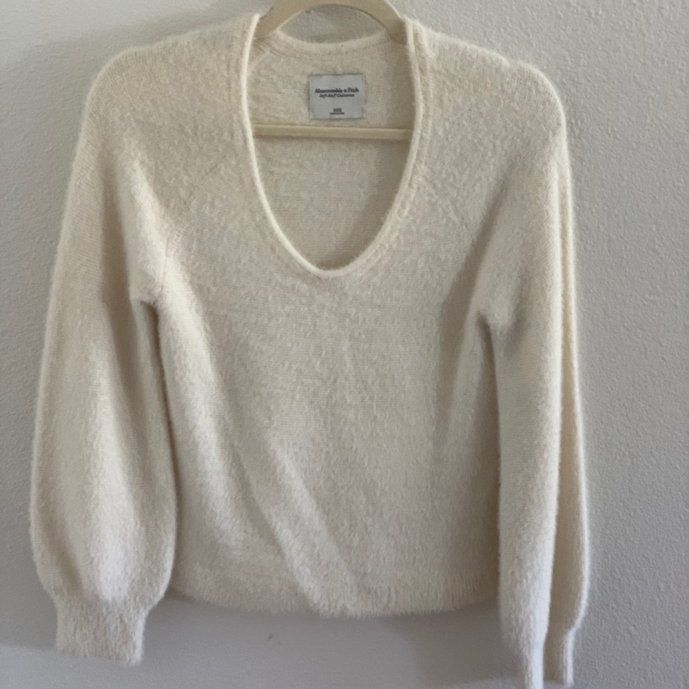 Abercrombie sweater